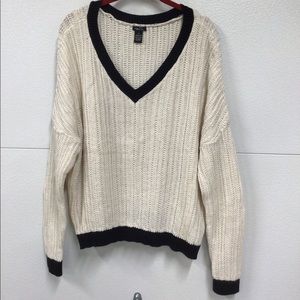 Women’s V-Neck Sweater